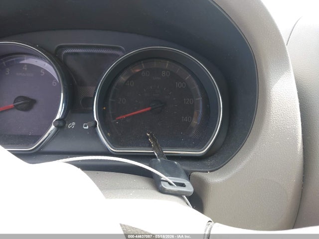 3N1CN7AP6EL801533 Nissan Versa 1.6 Sv