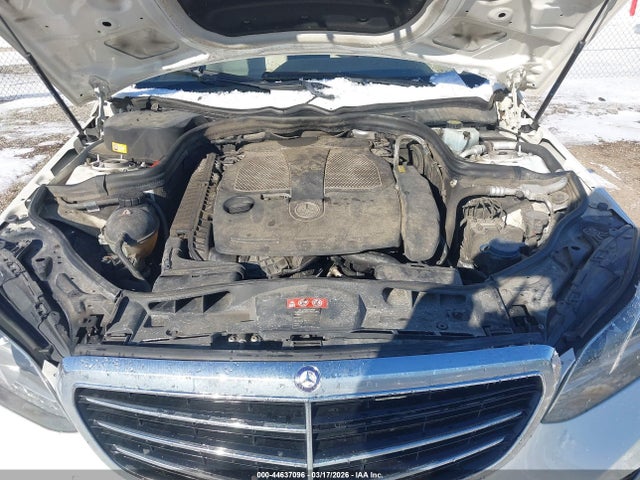 2014 Mercedes-benz E 350 4matic მანქანა იყიდება აუქციონზე, vin: WDDHF8JB2EA821592, აუქციონის ნომერი: 44637096