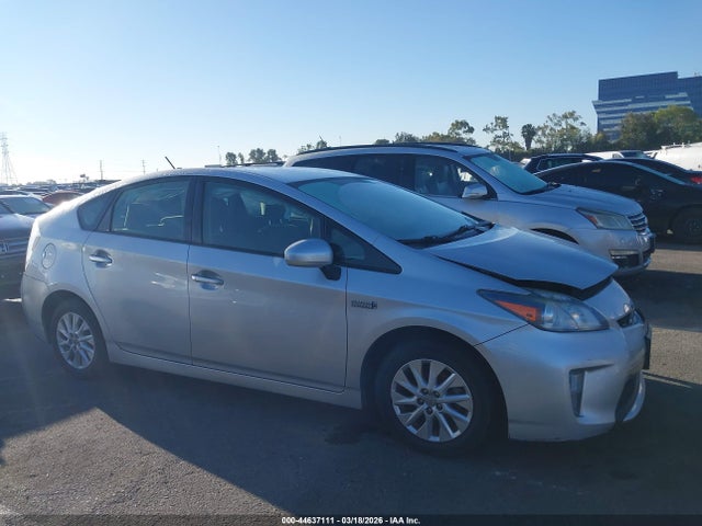 Toyota PRIUS PLUG-IN 2014 JTDKN3DP0E3050471 Image 13