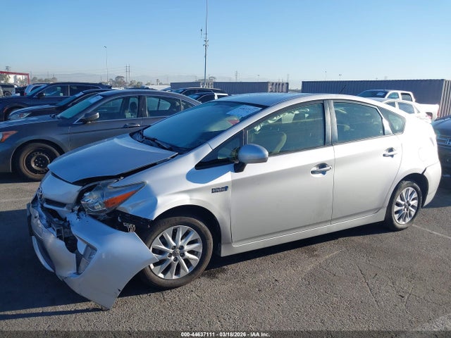 Toyota PRIUS PLUG-IN 2014 JTDKN3DP0E3050471 Image 14