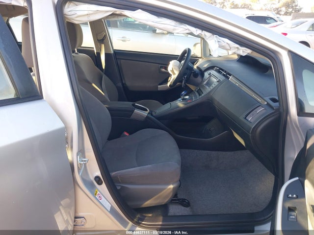 Toyota PRIUS PLUG-IN 2014 JTDKN3DP0E3050471 Image 5