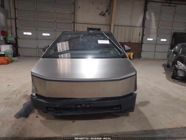 2024 Tesla Cybertruck მანქანა იყიდება აუქციონზე, vin: 7G2CEHED2RA007243, აუქციონის ნომერი: 44637124