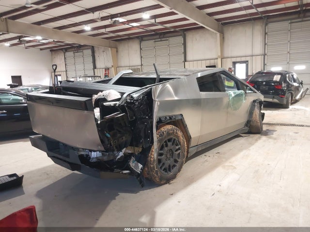 2024 Tesla Cybertruck მანქანა იყიდება აუქციონზე, vin: 7G2CEHED2RA007243, აუქციონის ნომერი: 44637124