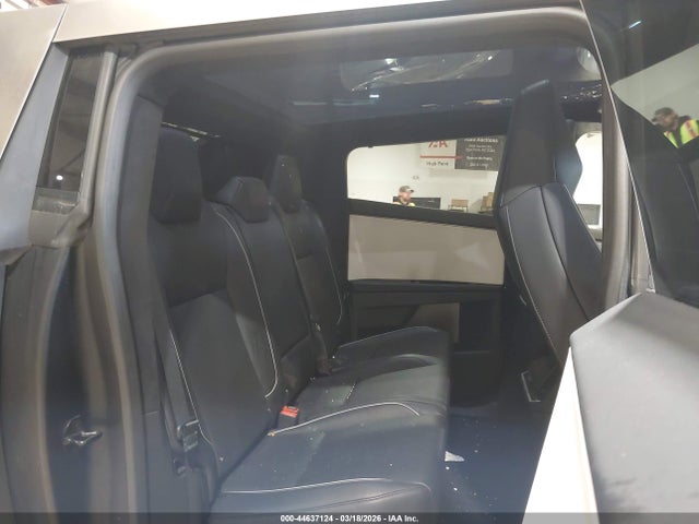 2024 Tesla Cybertruck მანქანა იყიდება აუქციონზე, vin: 7G2CEHED2RA007243, აუქციონის ნომერი: 44637124