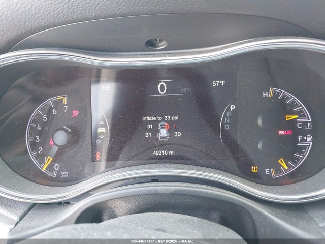 44637141 :رقم المزاد ، 1C4RJFAG6JC333712 vin ، 2018 Jeep Grand Cherokee Laredo E 4x4 مزاد بيع