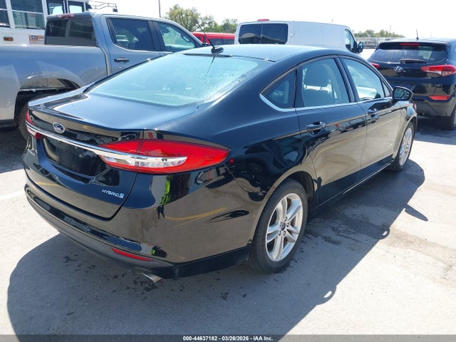 3FA6P0UU7JR235926 Ford Fusion Hybrid S