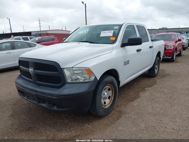 1C6RR7KGXJS278708 RAM 1500 Tradesman 4x4 5&#039;7 Box