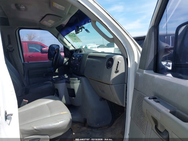 1FTNE1EW8EDA51305 Ford E-150 Commercial