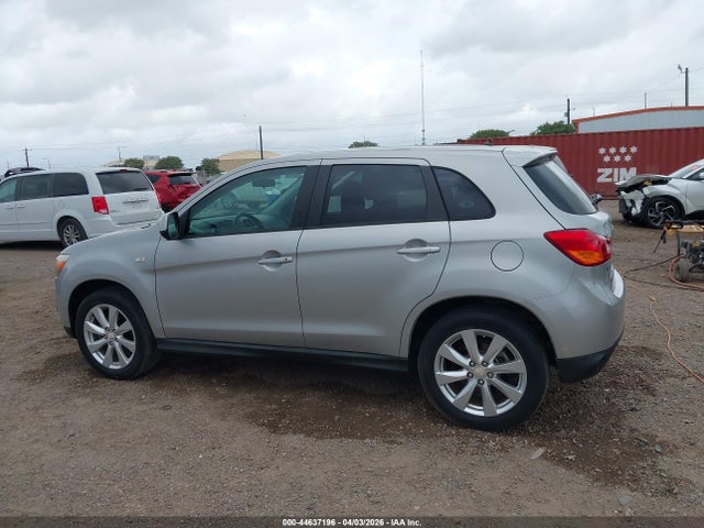 Mitsubishi Outlander Sport Es 2015 4A4AP3AU8FE043928 Image 16