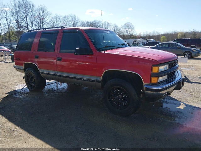 1999 CHEVROLET TAHOE 1GNEK13R0XJ537379