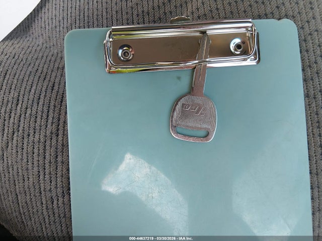 1999 CHEVROLET TAHOE 1GNEK13R0XJ537379 Photo 10