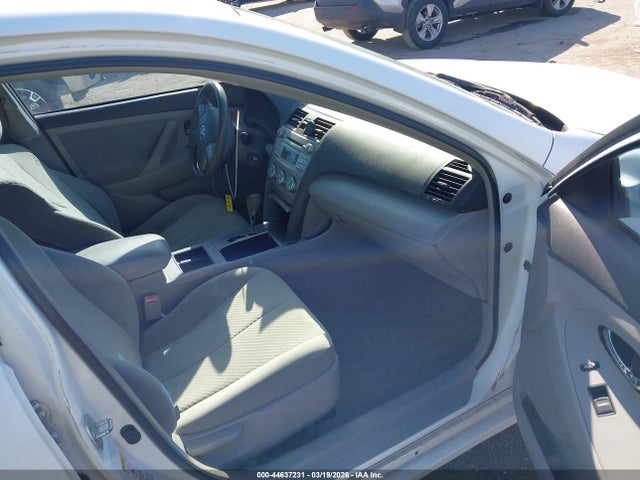 2009 Toyota Camry Le მანქანა იყიდება აუქციონზე, vin: 4T1BE46K49U912464, აუქციონის ნომერი: 44637231