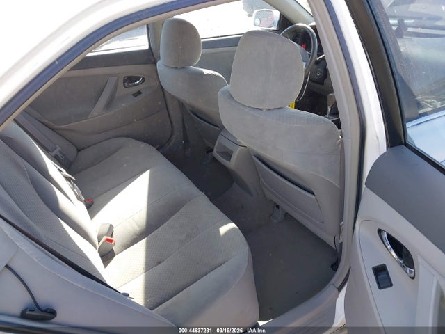 2009 Toyota Camry Le მანქანა იყიდება აუქციონზე, vin: 4T1BE46K49U912464, აუქციონის ნომერი: 44637231