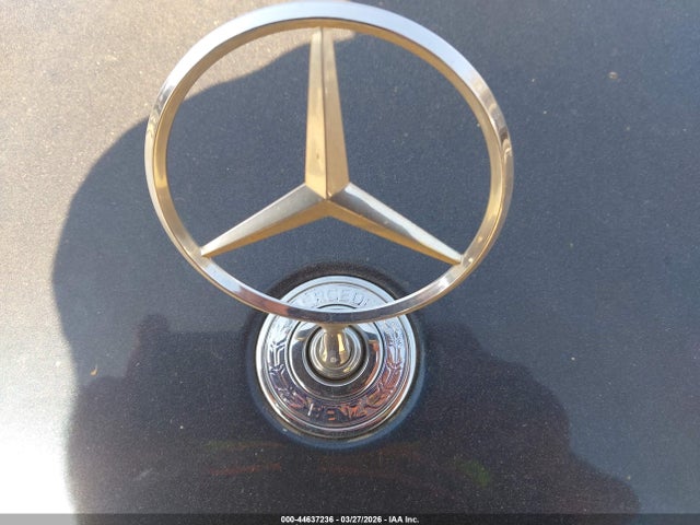 2004 Mercedes-benz S 500 4matic მანქანა იყიდება აუქციონზე, vin: WDBNG84J74A412269, აუქციონის ნომერი: 44637236