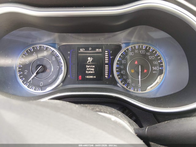 Продаж на аукціоні авто 2015 Chrysler 200 Limited, vin: 1C3CCCAB1FN684871, номер лоту: 44637246
