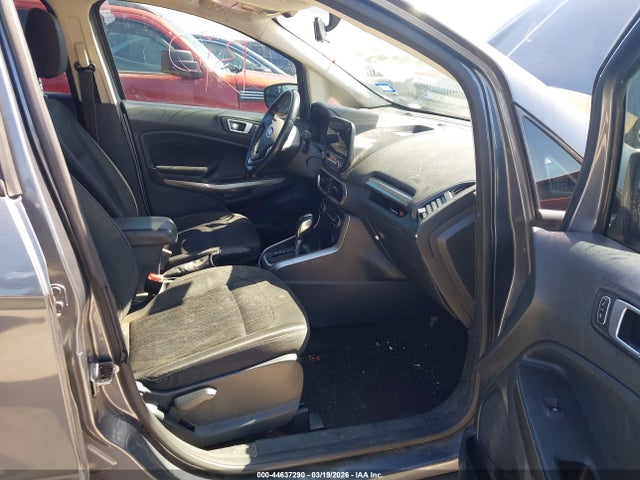 MAJ3P1TE0JC195402 Ford Ecosport Se