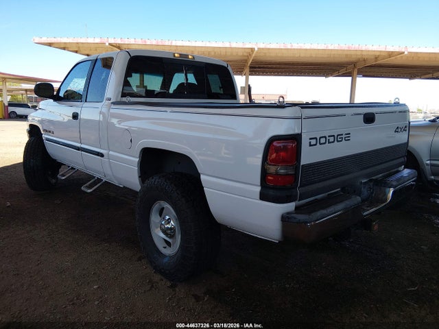 Продажа на аукционе авто 2000 Dodge Ram 1500 St, vin: 3B7HF13Z4YM200504, номер лота: 44637326