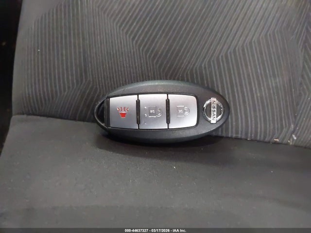2016 Nissan Rogue Sv მანქანა იყიდება აუქციონზე, vin: KNMAT2MVXGP637122, აუქციონის ნომერი: 44637327