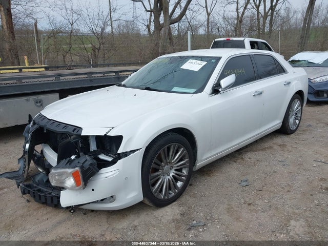 44637344 :رقم المزاد ، 2C3CCAPT1CH313184 vin ، 2012 Chrysler 300c Luxury Series مزاد بيع