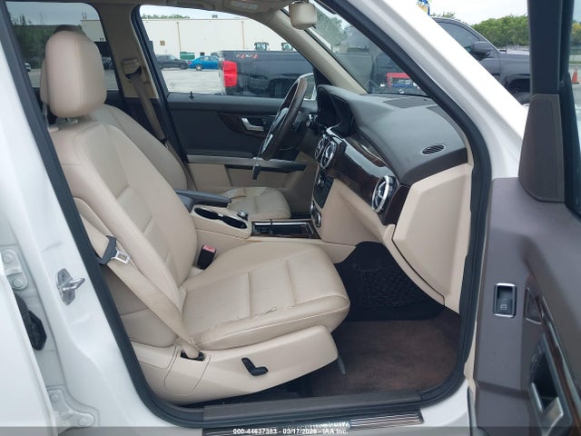 Продажа на аукционе авто 2014 Mercedes-benz Glk 350, vin: WDCGG5HB2EG326730, номер лота: 44637383