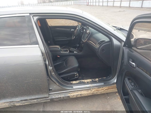 Aukcja sprzedaży 2012 Chrysler 300c, vin: 2C3CCAET8CH209648, numer aukcji: 44637386