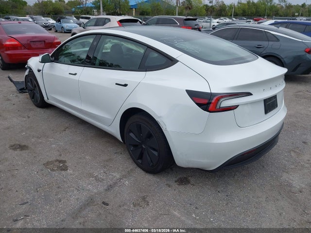Продаж на аукціоні авто 2025 Tesla Model 3 Long Range Rear-wheel Drive/standard, vin: 5YJ3E1EAXSF027362, номер лоту: 44637406