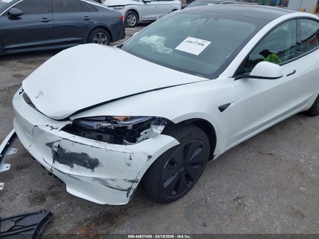 Продаж на аукціоні авто 2025 Tesla Model 3 Long Range Rear-wheel Drive/standard, vin: 5YJ3E1EAXSF027362, номер лоту: 44637406