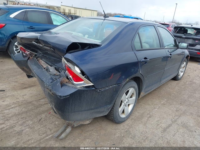 44637411 :رقم المزاد ، 3FAHP07ZX8R186599 vin ، 2008 Ford Fusion Se مزاد بيع