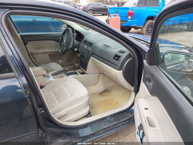 44637411 :رقم المزاد ، 3FAHP07ZX8R186599 vin ، 2008 Ford Fusion Se مزاد بيع