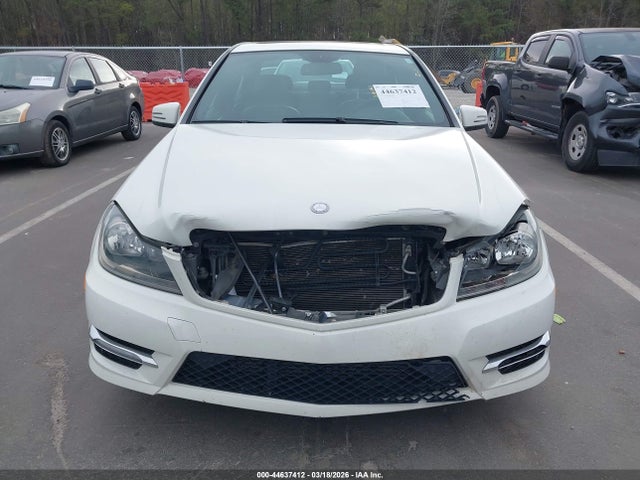 Продаж на аукціоні авто 2012 Mercedes-benz C 250 Sport, vin: WDDGF4HB1CA599604, номер лоту: 44637412