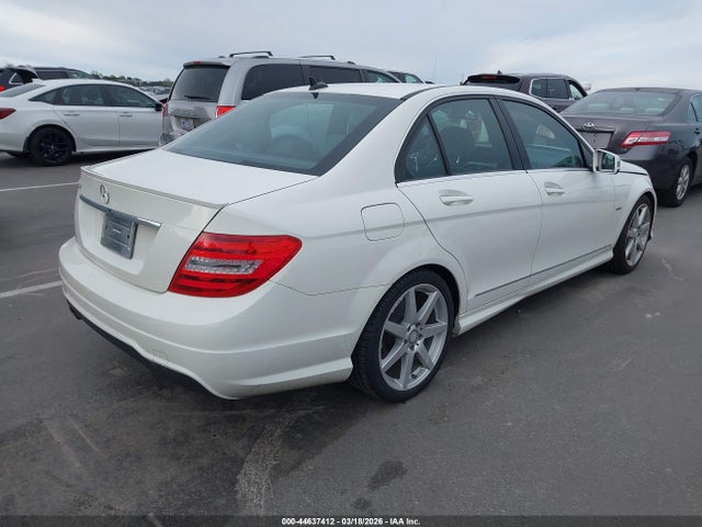 Продаж на аукціоні авто 2012 Mercedes-benz C 250 Sport, vin: WDDGF4HB1CA599604, номер лоту: 44637412