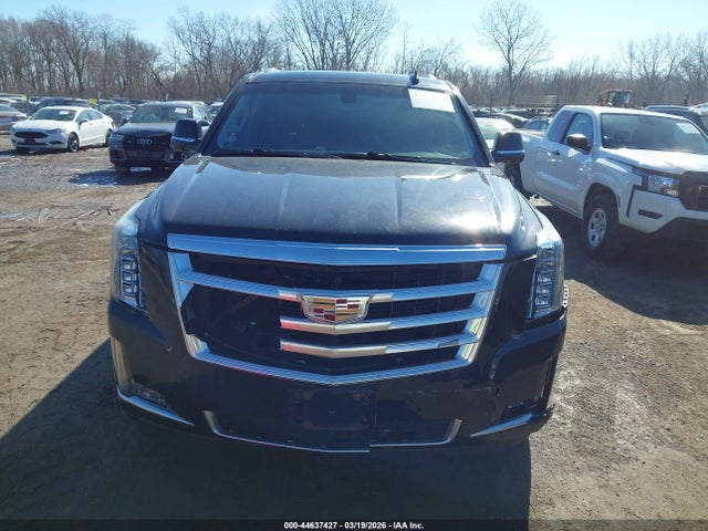2017 Cadillac Escalade Esv მანქანა იყიდება აუქციონზე, vin: 1GYS4GKJ4HR164381, აუქციონის ნომერი: 44637427