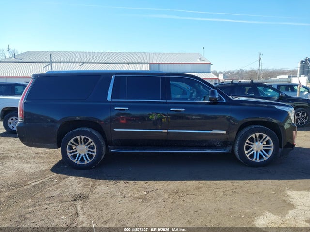 2017 Cadillac Escalade Esv მანქანა იყიდება აუქციონზე, vin: 1GYS4GKJ4HR164381, აუქციონის ნომერი: 44637427