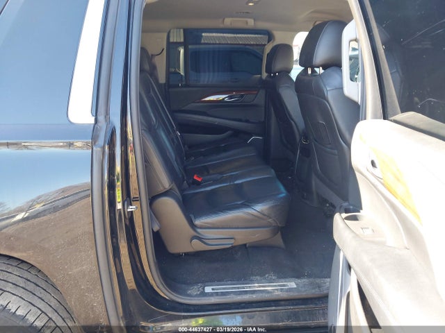 2017 Cadillac Escalade Esv მანქანა იყიდება აუქციონზე, vin: 1GYS4GKJ4HR164381, აუქციონის ნომერი: 44637427