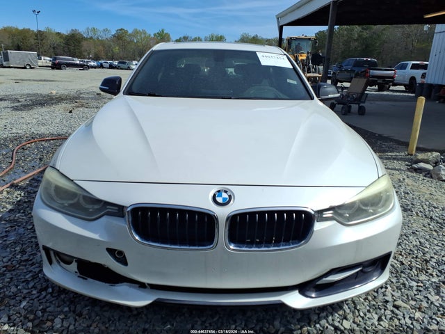 44637454 :رقم المزاد ، WBA3A9G52DNP37335 vin ، 2013 Bmw 335i مزاد بيع