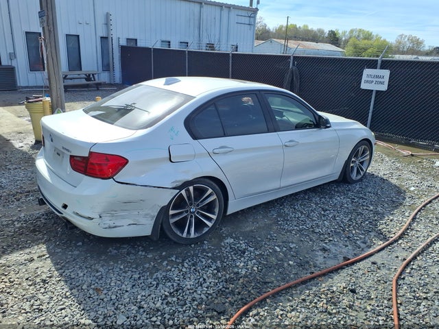2013 BMW 335I WBA3A9G52DNP37335 Photo 3