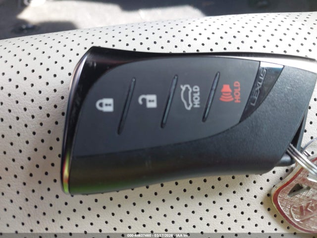44637460 :رقم المزاد ، 58ADZ1B11RU174091 vin ، 2024 Lexus Es 350 مزاد بيع