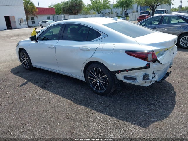 44637460 :رقم المزاد ، 58ADZ1B11RU174091 vin ، 2024 Lexus Es 350 مزاد بيع