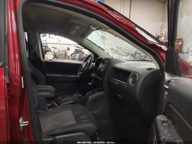 44637502 :رقم المزاد ، 1C4NJDBB3CD638068 vin ، 2012 Jeep Compass Sport مزاد بيع