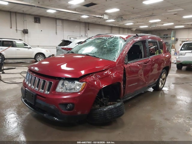 44637502 :رقم المزاد ، 1C4NJDBB3CD638068 vin ، 2012 Jeep Compass Sport مزاد بيع
