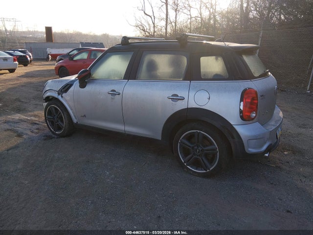 2013 MINI COOPER WMWZC5C50DWM16374 Photo 2