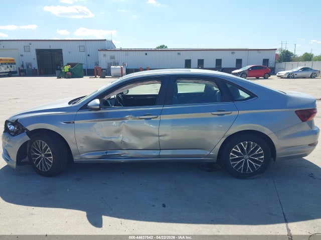 Aukcja sprzedaży 2019 Volkswagen Jetta 1.4t Sel, vin: 3VWEB7BU8KM233744, numer aukcji: 44637542