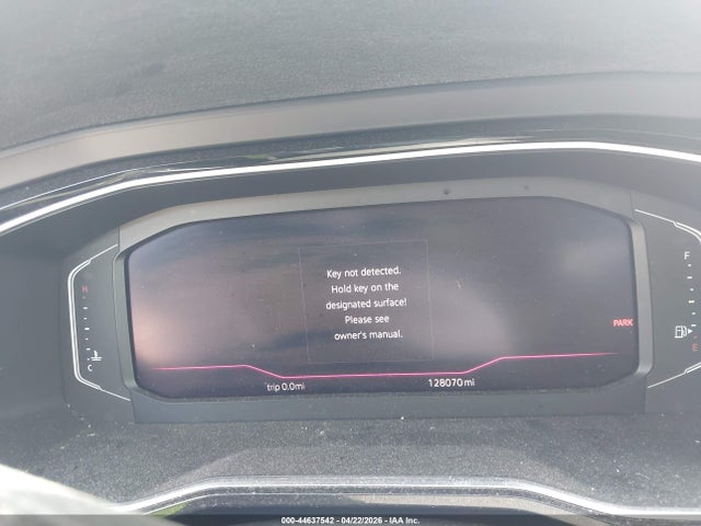 Aukcja sprzedaży 2019 Volkswagen Jetta 1.4t Sel, vin: 3VWEB7BU8KM233744, numer aukcji: 44637542