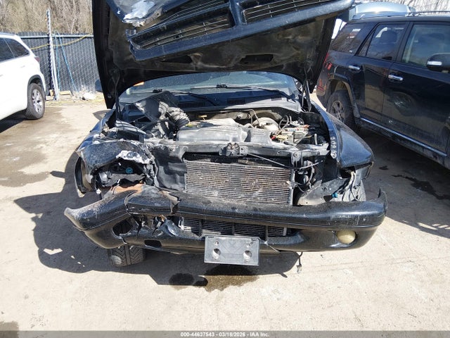 44637543 :رقم المزاد ، 1B4HR28N51F504320 vin ، 2001 Dodge Durango مزاد بيع