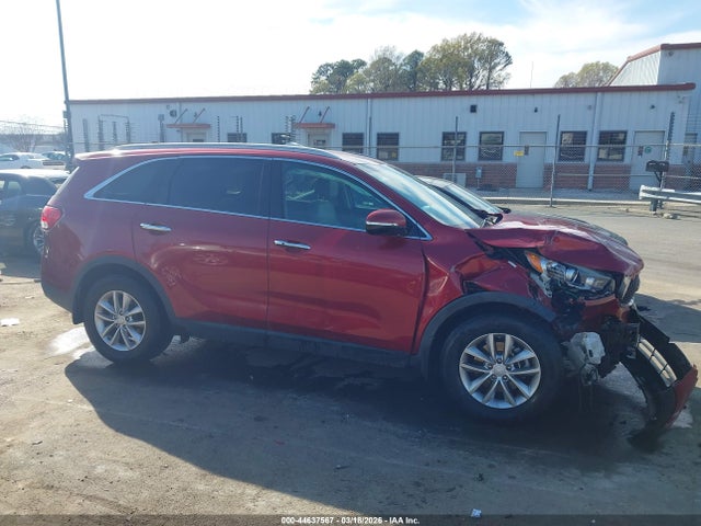 Продажа на аукционе авто 2017 Kia Sorento 2.4l Lx, vin: 5XYPG4A38HG274207, номер лота: 44637567