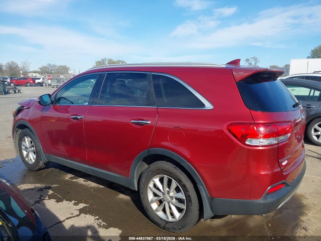 Продажа на аукционе авто 2017 Kia Sorento 2.4l Lx, vin: 5XYPG4A38HG274207, номер лота: 44637567