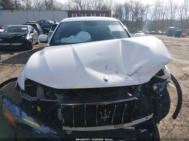 Aukcja sprzedaży 2017 Maserati Levante, vin: ZN661XUA2HX264275, numer aukcji: 44637577