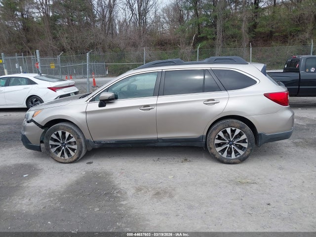 Продаж на аукціоні авто 2015 Subaru Outback 2.5i Limited, vin: 4S4BSBLC0F3231956, номер лоту: 44637603