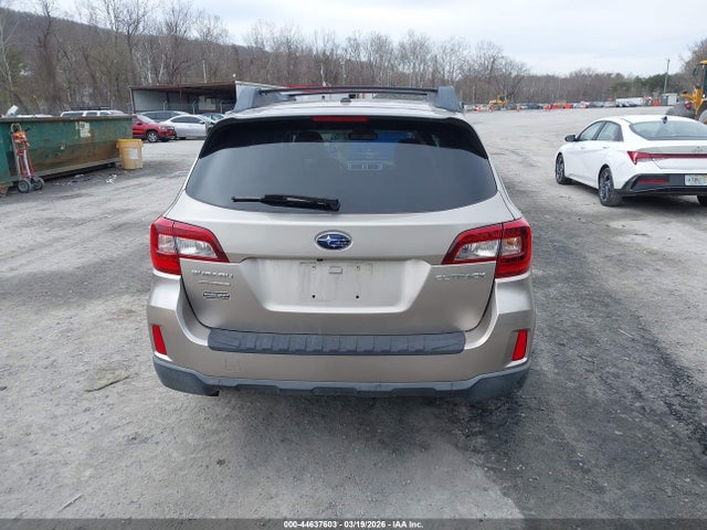 Продаж на аукціоні авто 2015 Subaru Outback 2.5i Limited, vin: 4S4BSBLC0F3231956, номер лоту: 44637603