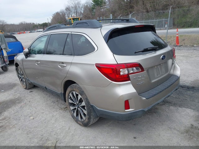 Продаж на аукціоні авто 2015 Subaru Outback 2.5i Limited, vin: 4S4BSBLC0F3231956, номер лоту: 44637603